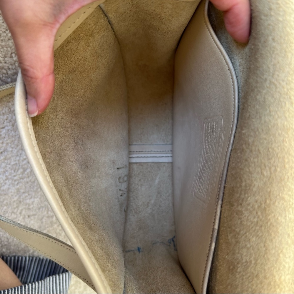 Coach Collegiate Bag #9815 in Bone color Made in USA - Picture 8 of 10
